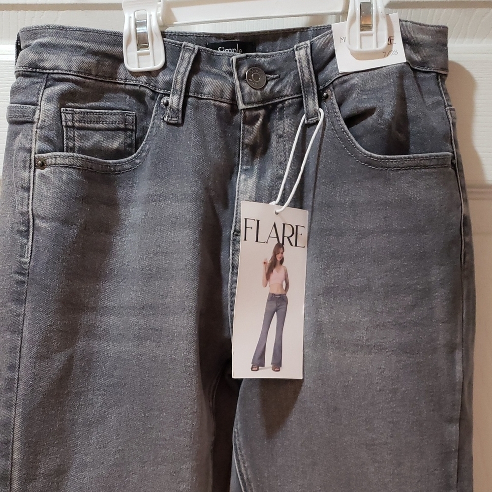 Simple Society Flarelight Gray Jeans Size 7/28